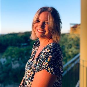 Meet your Posher, Hannah